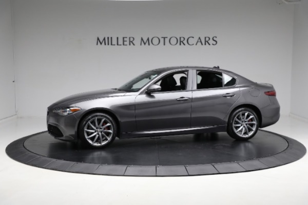 Used 2023 Alfa Romeo Giulia Sprint for sale $36,900 at Rolls-Royce Motor Cars Greenwich in Greenwich CT 06830 5