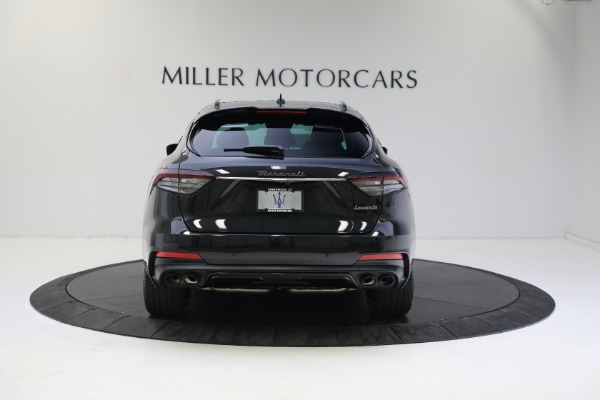 New 2022 Maserati Levante Modena for sale Sold at Rolls-Royce Motor Cars Greenwich in Greenwich CT 06830 9