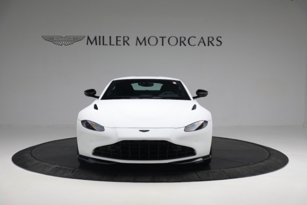 New 2022 Aston Martin Vantage Coupe for sale $185,716 at Rolls-Royce Motor Cars Greenwich in Greenwich CT 06830 11
