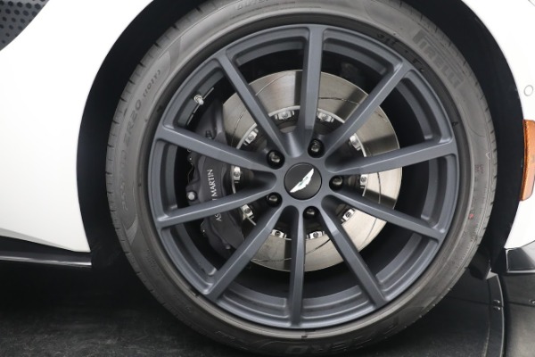 Used 2022 Aston Martin Vantage Coupe for sale $169,900 at Rolls-Royce Motor Cars Greenwich in Greenwich CT 06830 25