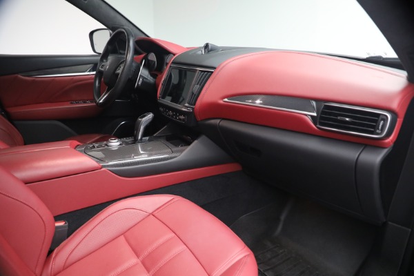 Used 2022 Maserati Levante Modena for sale $41,900 at Rolls-Royce Motor Cars Greenwich in Greenwich CT 06830 14