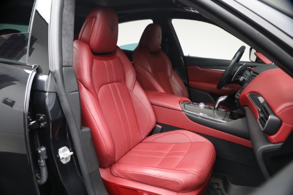 Used 2022 Maserati Levante Modena for sale $41,900 at Rolls-Royce Motor Cars Greenwich in Greenwich CT 06830 19