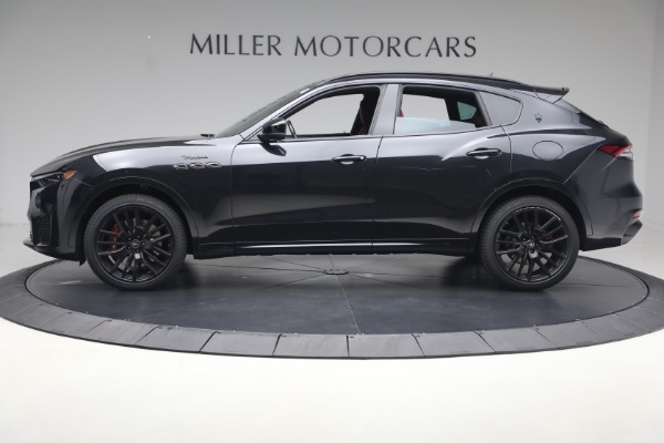 Used 2022 Maserati Levante Modena for sale $41,900 at Rolls-Royce Motor Cars Greenwich in Greenwich CT 06830 3