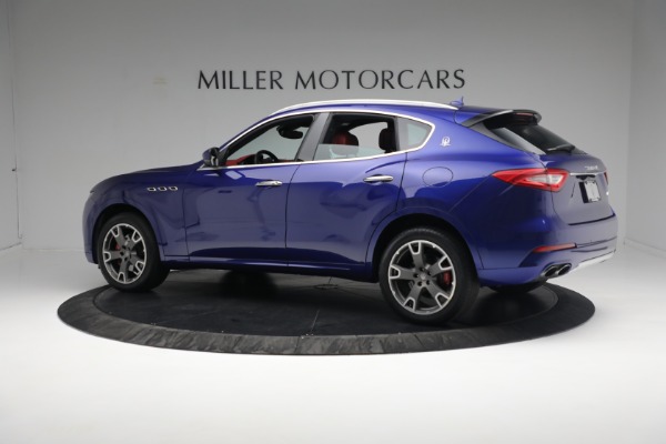 Used 2017 Maserati Levante for sale Sold at Rolls-Royce Motor Cars Greenwich in Greenwich CT 06830 4