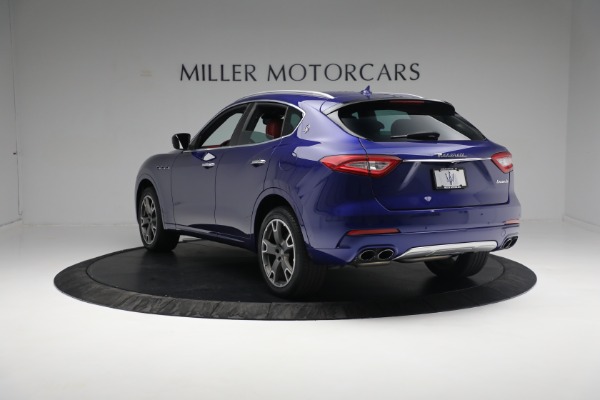 Used 2017 Maserati Levante for sale $54,900 at Rolls-Royce Motor Cars Greenwich in Greenwich CT 06830 5