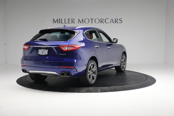 Used 2017 Maserati Levante for sale Sold at Rolls-Royce Motor Cars Greenwich in Greenwich CT 06830 7