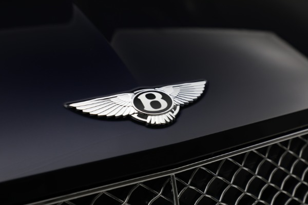 New 2022 Bentley Bentayga V8 First Edition for sale Sold at Rolls-Royce Motor Cars Greenwich in Greenwich CT 06830 13