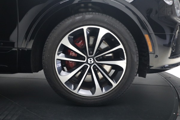 Used 2022 Bentley Bentayga V8 for sale $137,900 at Rolls-Royce Motor Cars Greenwich in Greenwich CT 06830 16