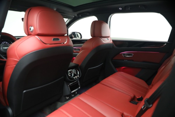 Used 2022 Bentley Bentayga V8 for sale $137,900 at Rolls-Royce Motor Cars Greenwich in Greenwich CT 06830 22