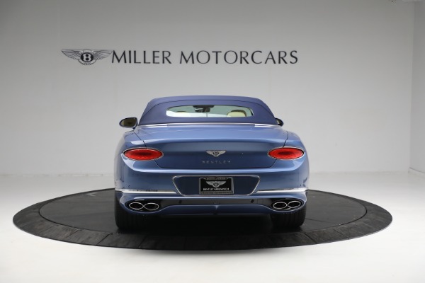 Used 2022 Bentley Continental GT V8 for sale Sold at Rolls-Royce Motor Cars Greenwich in Greenwich CT 06830 16