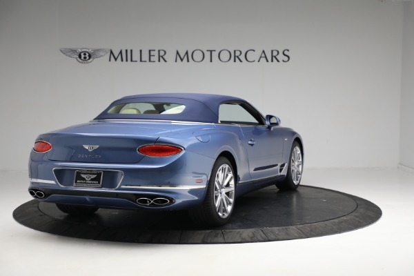 Used 2022 Bentley Continental GT V8 for sale Sold at Rolls-Royce Motor Cars Greenwich in Greenwich CT 06830 17