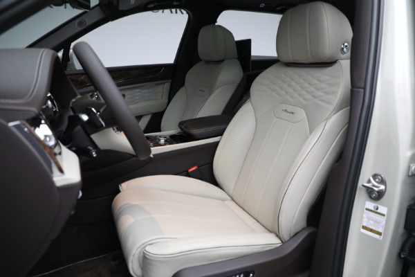 New 2023 Bentley Bentayga EWB Azure for sale $302,995 at Rolls-Royce Motor Cars Greenwich in Greenwich CT 06830 16