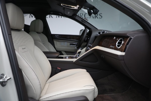 New 2023 Bentley Bentayga EWB Azure for sale $302,995 at Rolls-Royce Motor Cars Greenwich in Greenwich CT 06830 22