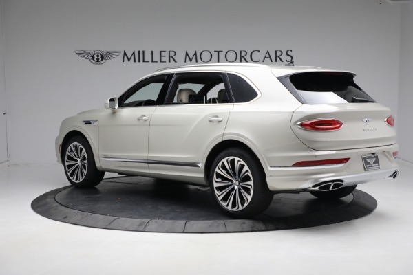 New 2023 Bentley Bentayga EWB Azure for sale $302,995 at Rolls-Royce Motor Cars Greenwich in Greenwich CT 06830 3
