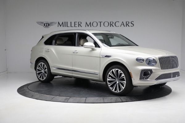 New 2023 Bentley Bentayga EWB Azure for sale $302,995 at Rolls-Royce Motor Cars Greenwich in Greenwich CT 06830 7
