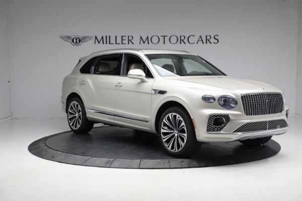 New 2023 Bentley Bentayga EWB Azure for sale $302,995 at Rolls-Royce Motor Cars Greenwich in Greenwich CT 06830 8