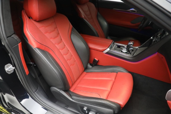 Used 2019 BMW 8 Series M850i xDrive for sale Sold at Rolls-Royce Motor Cars Greenwich in Greenwich CT 06830 17