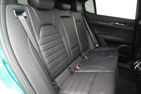 New 2022 Alfa Romeo Stelvio Quadrifoglio for sale $79,290 at Rolls-Royce Motor Cars Greenwich in Greenwich CT 06830 26