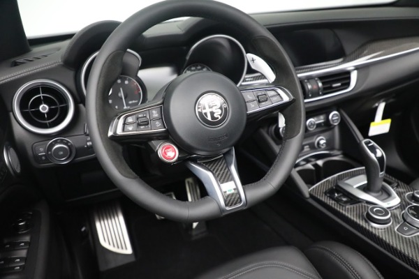 New 2022 Alfa Romeo Stelvio Quadrifoglio for sale $79,290 at Rolls-Royce Motor Cars Greenwich in Greenwich CT 06830 28