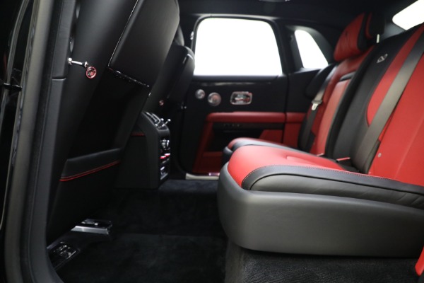 New 2022 Rolls-Royce Ghost Black Badge for sale $487,875 at Rolls-Royce Motor Cars Greenwich in Greenwich CT 06830 25