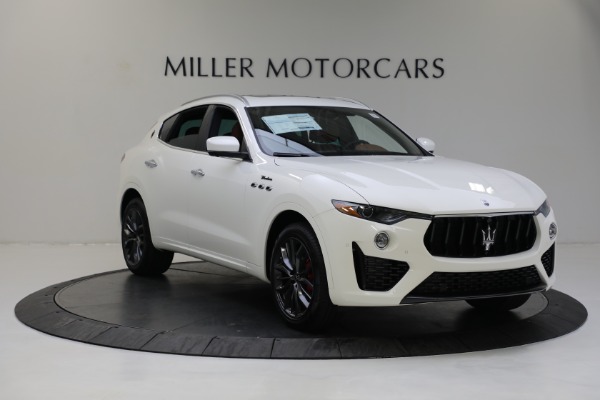 New 2022 Maserati Levante Modena for sale Sold at Rolls-Royce Motor Cars Greenwich in Greenwich CT 06830 15