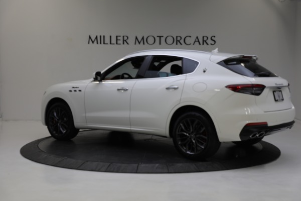 New 2022 Maserati Levante Modena for sale Sold at Rolls-Royce Motor Cars Greenwich in Greenwich CT 06830 6
