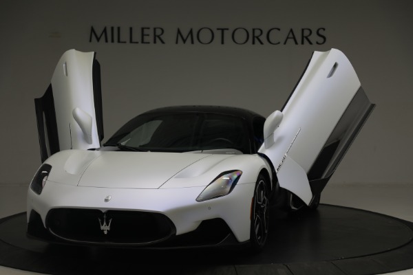 Used 2022 Maserati MC20 for sale $349,900 at Rolls-Royce Motor Cars Greenwich in Greenwich CT 06830 2