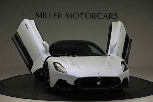 Used 2022 Maserati MC20 for sale $305,900 at Rolls-Royce Motor Cars Greenwich in Greenwich CT 06830 22