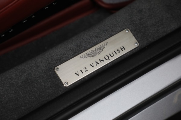 Used 2003 Aston Martin V12 Vanquish for sale Sold at Rolls-Royce Motor Cars Greenwich in Greenwich CT 06830 20