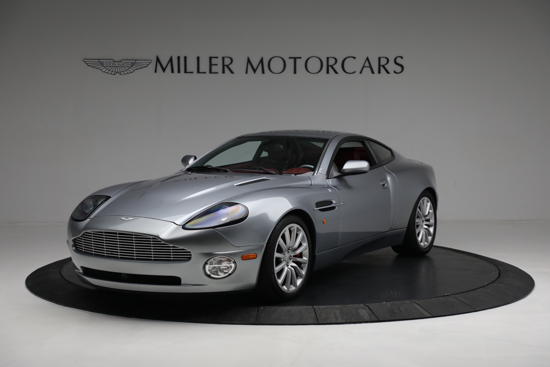 Used 2003 Aston Martin V12 Vanquish for sale $99,900 at Rolls-Royce Motor Cars Greenwich in Greenwich CT 06830 1