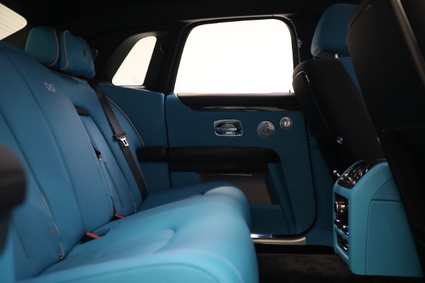 Used 2022 Rolls-Royce Ghost Black Badge for sale $449,900 at Rolls-Royce Motor Cars Greenwich in Greenwich CT 06830 24