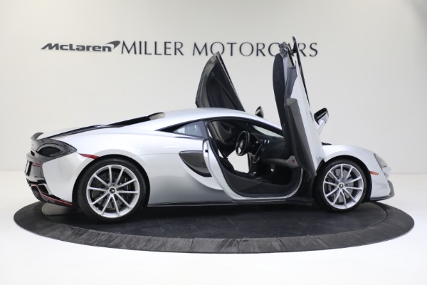 Used 2019 McLaren 570S for sale $184,900 at Rolls-Royce Motor Cars Greenwich in Greenwich CT 06830 20