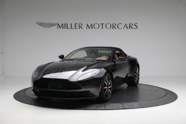 Used 2020 Aston Martin DB11 Volante for sale $175,900 at Rolls-Royce Motor Cars Greenwich in Greenwich CT 06830 13