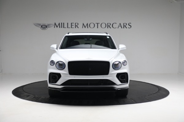 Used 2022 Bentley Bentayga V8 First Edition for sale Sold at Rolls-Royce Motor Cars Greenwich in Greenwich CT 06830 12