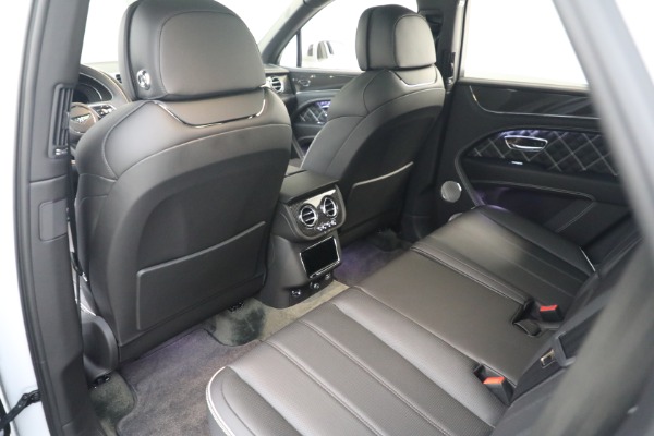 Used 2022 Bentley Bentayga V8 First Edition for sale $249,900 at Rolls-Royce Motor Cars Greenwich in Greenwich CT 06830 19