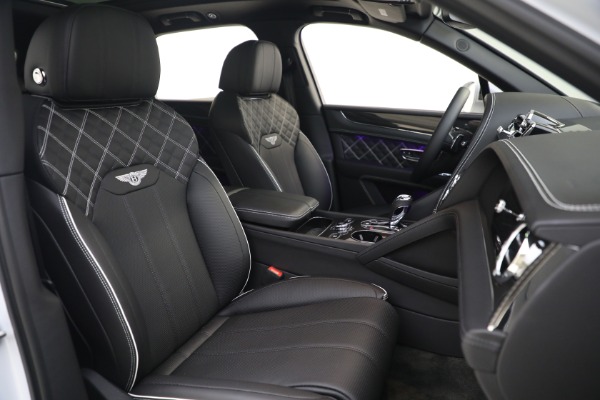 Used 2022 Bentley Bentayga V8 First Edition for sale $249,900 at Rolls-Royce Motor Cars Greenwich in Greenwich CT 06830 25