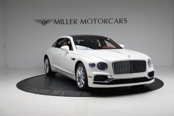 New 2022 Bentley Flying Spur V8 for sale $241,740 at Rolls-Royce Motor Cars Greenwich in Greenwich CT 06830 12