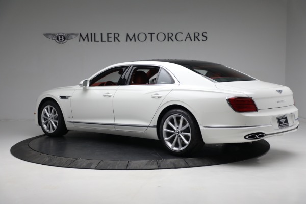 New 2022 Bentley Flying Spur V8 for sale $241,740 at Rolls-Royce Motor Cars Greenwich in Greenwich CT 06830 5