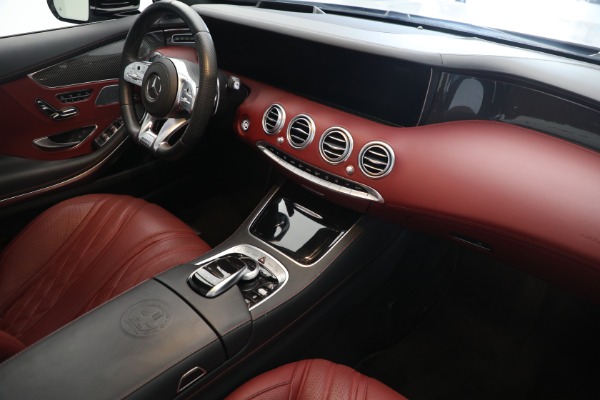 Used 2018 Mercedes-Benz S-Class AMG S 63 for sale $105,900 at Rolls-Royce Motor Cars Greenwich in Greenwich CT 06830 17