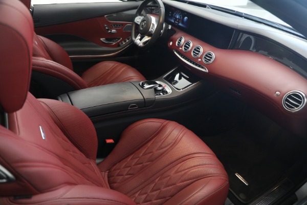 Used 2018 Mercedes-Benz S-Class AMG S 63 for sale $105,900 at Rolls-Royce Motor Cars Greenwich in Greenwich CT 06830 18