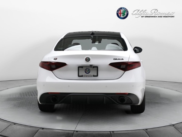 New 2023 Alfa Romeo Giulia Estrema for sale $55,610 at Rolls-Royce Motor Cars Greenwich in Greenwich CT 06830 6