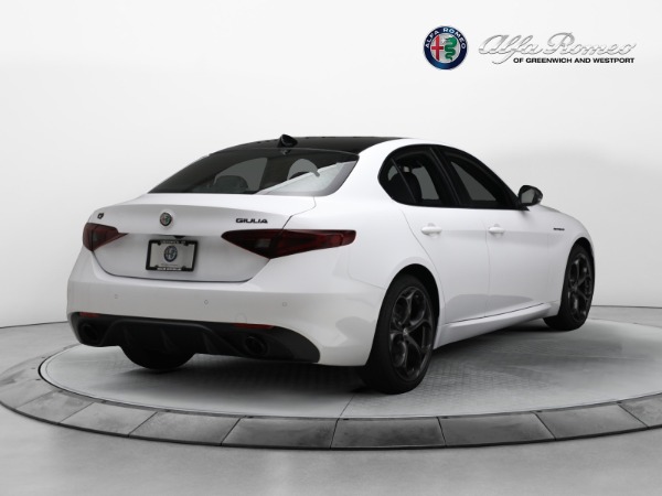 New 2023 Alfa Romeo Giulia Estrema for sale $55,610 at Rolls-Royce Motor Cars Greenwich in Greenwich CT 06830 7