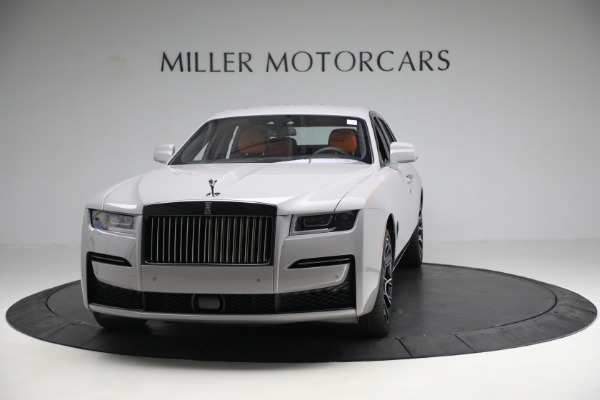 Used 2023 Rolls-Royce Black Badge Ghost for sale $319,900 at Rolls-Royce Motor Cars Greenwich in Greenwich CT 06830 2