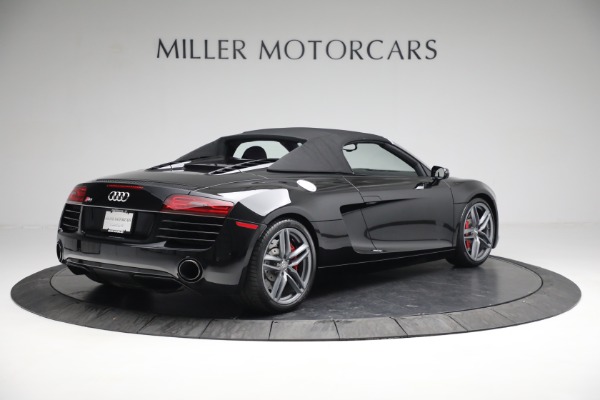 Used 2015 Audi R8 4.2 quattro Spyder for sale $109,900 at Rolls-Royce Motor Cars Greenwich in Greenwich CT 06830 16