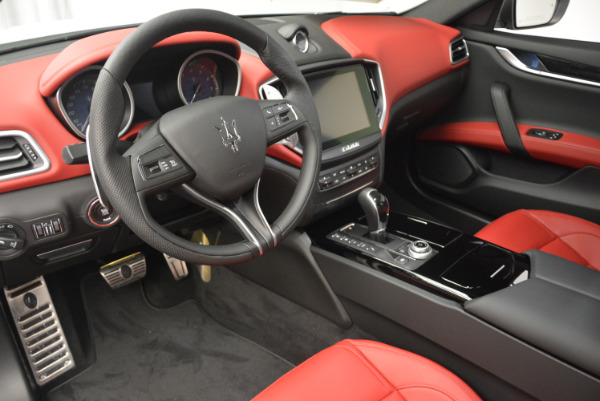 New 2017 Maserati Ghibli S Q4 for sale Sold at Rolls-Royce Motor Cars Greenwich in Greenwich CT 06830 13