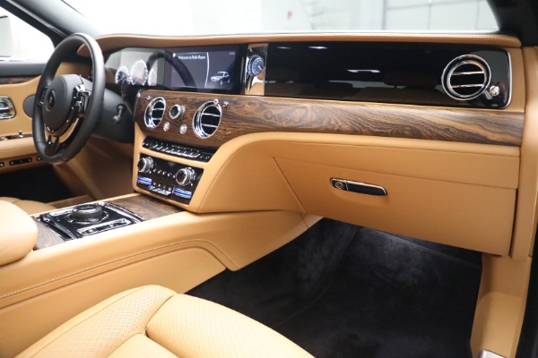 Used 2021 Rolls-Royce Ghost for sale Call for price at Rolls-Royce Motor Cars Greenwich in Greenwich CT 06830 15