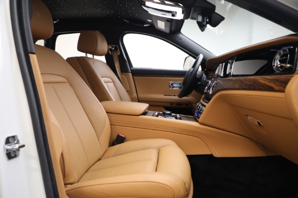Used 2021 Rolls-Royce Ghost for sale Call for price at Rolls-Royce Motor Cars Greenwich in Greenwich CT 06830 16
