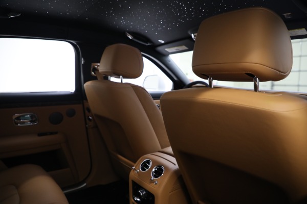 Used 2021 Rolls-Royce Ghost for sale Call for price at Rolls-Royce Motor Cars Greenwich in Greenwich CT 06830 17