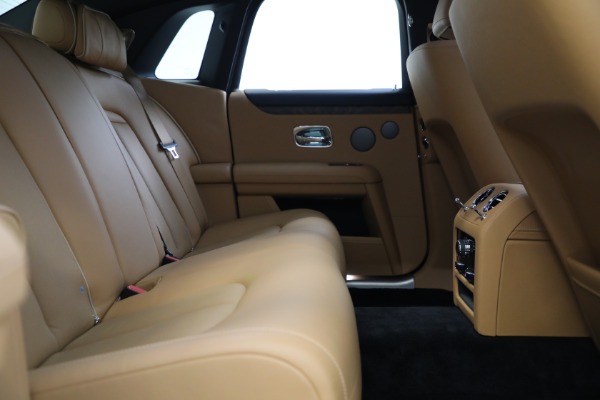 Used 2021 Rolls-Royce Ghost for sale Call for price at Rolls-Royce Motor Cars Greenwich in Greenwich CT 06830 19