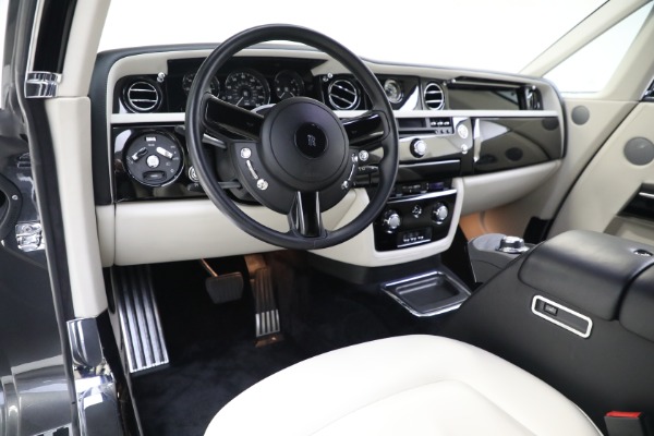 Used 2012 Rolls-Royce Phantom Coupe for sale $199,900 at Rolls-Royce Motor Cars Greenwich in Greenwich CT 06830 10